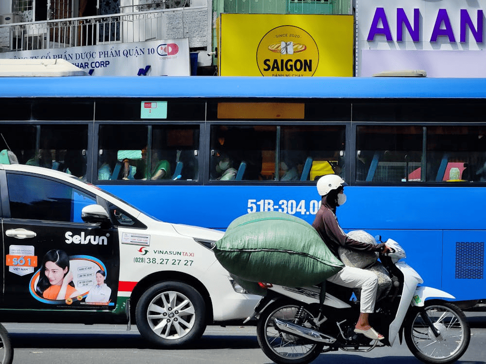 Private taxis or ride-hailing services provide a convenient option for visitors unfamiliar with the area